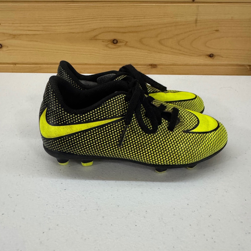 Nike Hypervenom Phade III FG Kids Soccer Cleats Yellow Black Size 11C